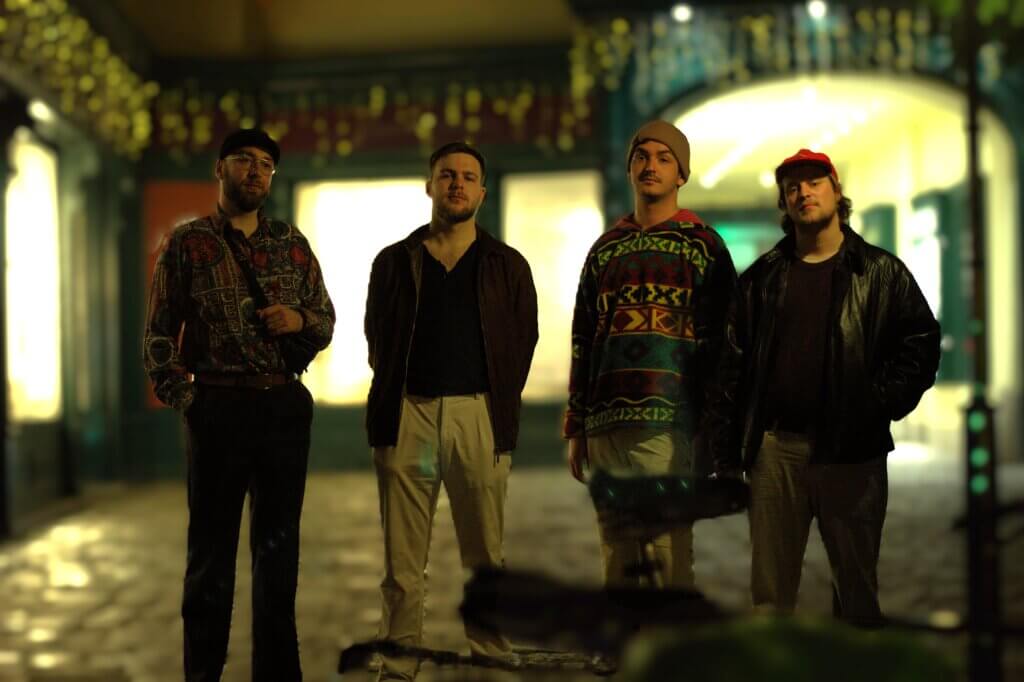 Three Distant Suns with Bonobo Chess Club 