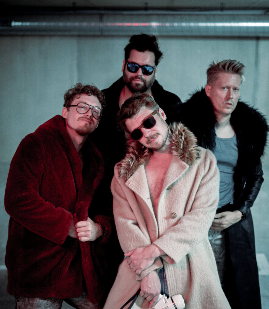 OLD MRS. BATES / EP-Release Show